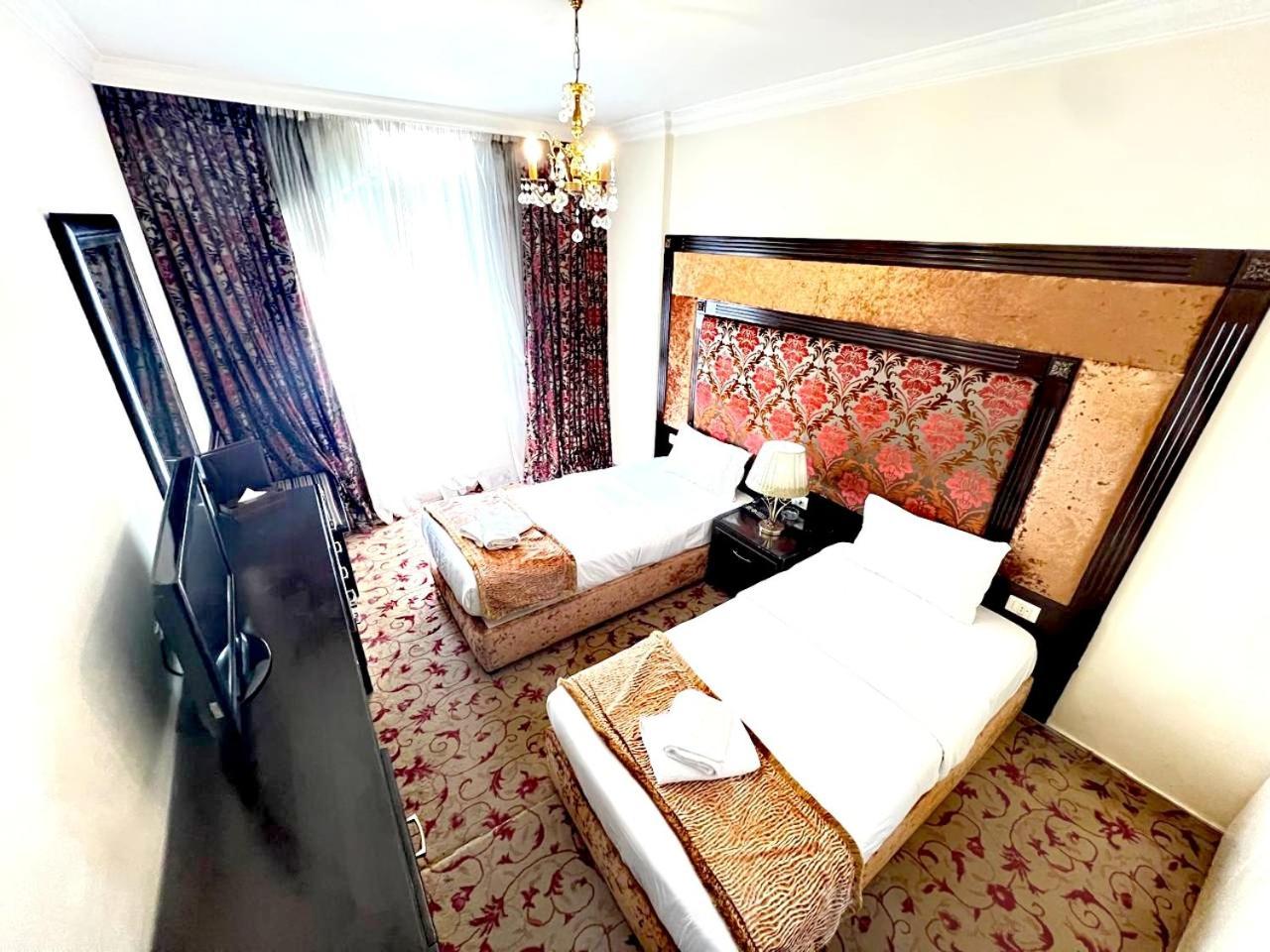 Queens Suite Hotel Beirut Exterior foto