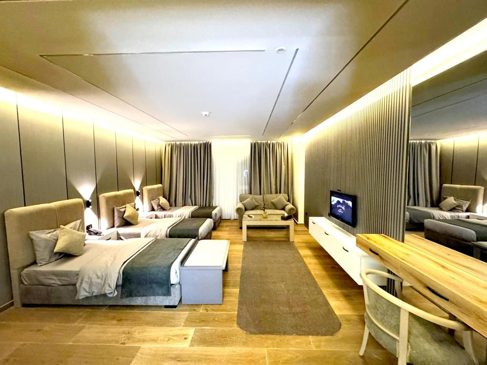 Queens Suite Hotel Beirut Exterior foto