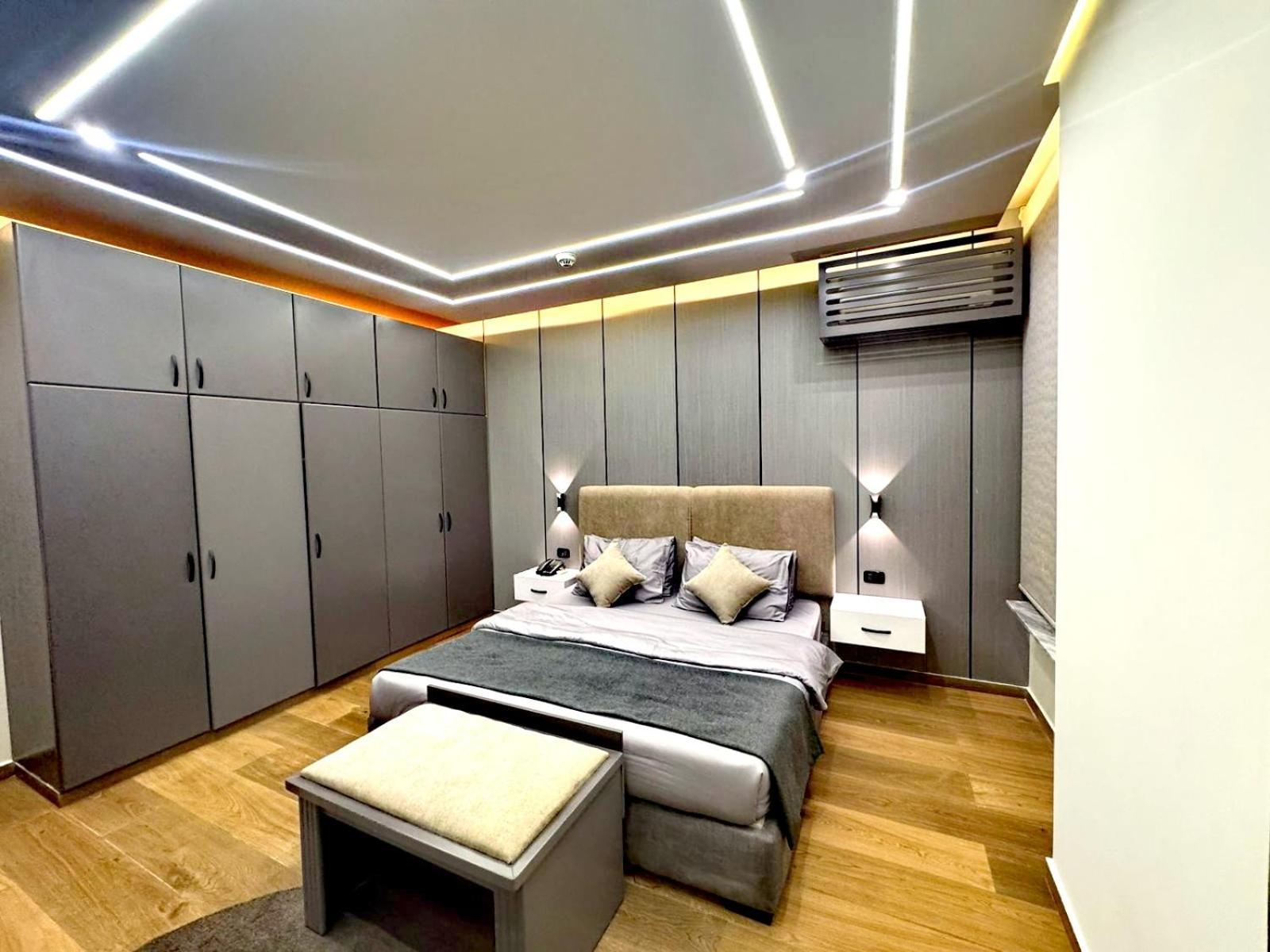 Queens Suite Hotel Beirut Exterior foto